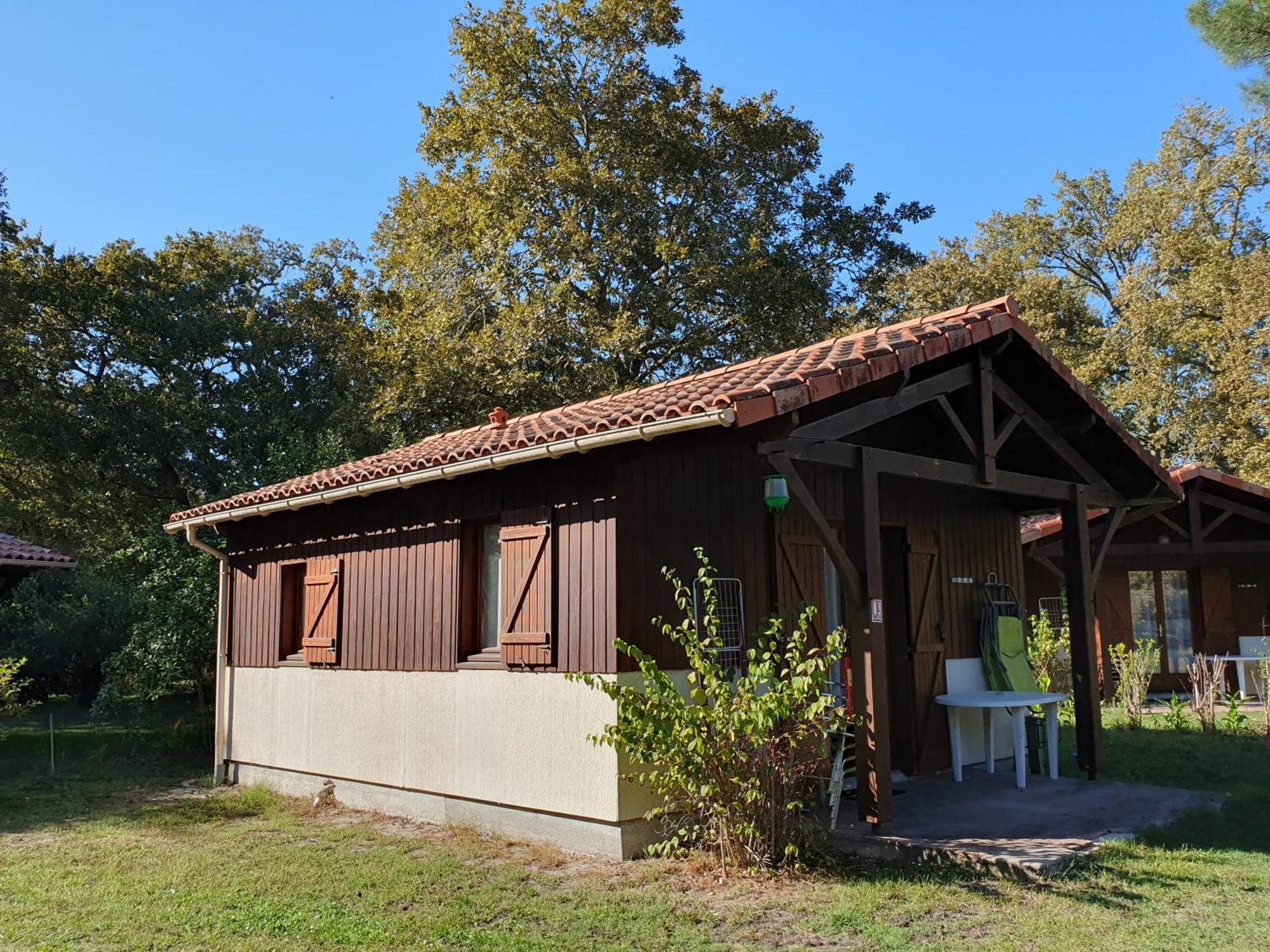 Les Chalets du Gélat, nature et calme Noaillan Extérieur photo